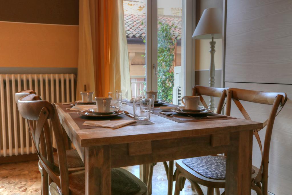 La Casetta Di Lina Rooms And Apartments Verona Exterior foto