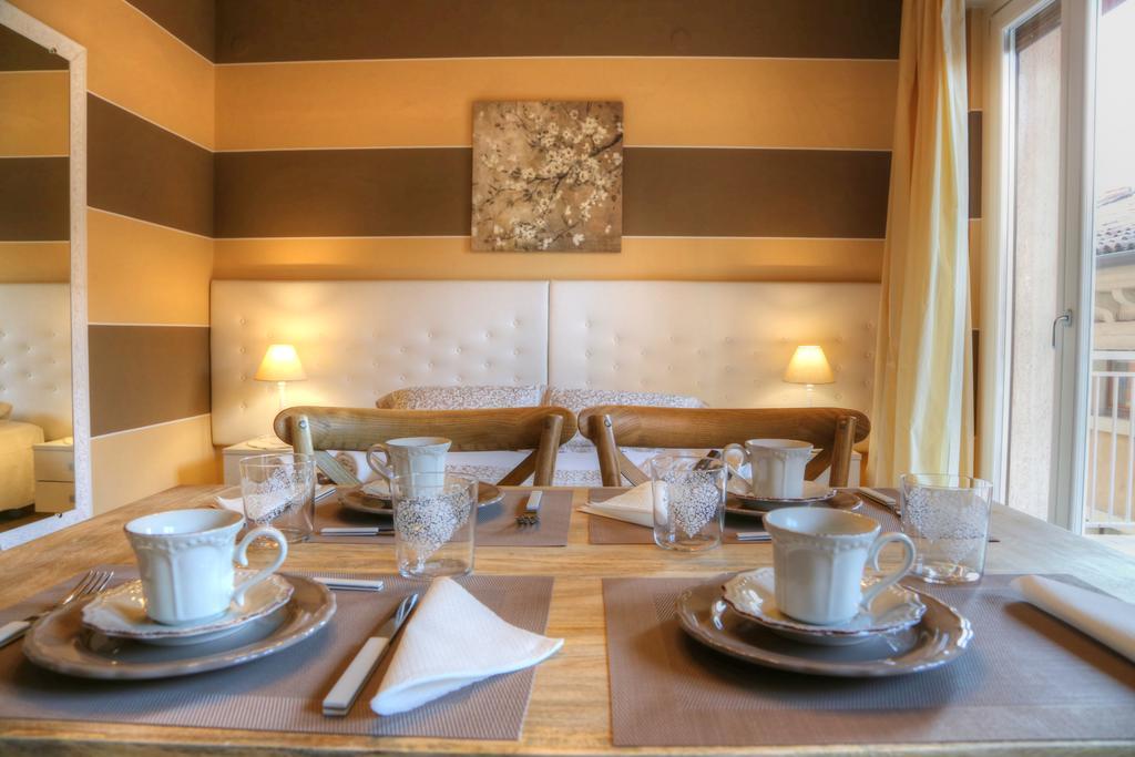 La Casetta Di Lina Rooms And Apartments Verona Exterior foto