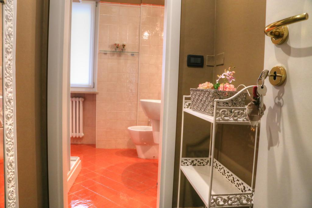 La Casetta Di Lina Rooms And Apartments Verona Exterior foto