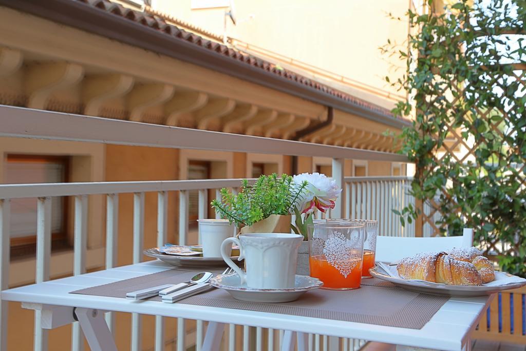 La Casetta Di Lina Rooms And Apartments Verona Exterior foto